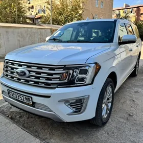 Ford Expedition 2021