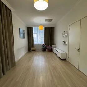 Олимпийский городок, 3 комнаты