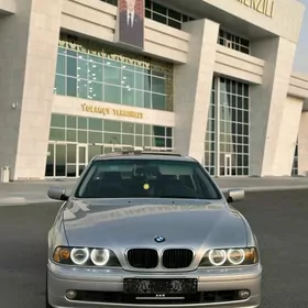 BMW E39 2002
