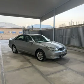 Toyota Camry 2005