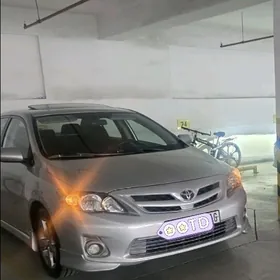 Toyota Corolla 2012