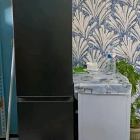 Halodilnik marozilnik Vitrina