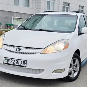 Toyota Sienna 2009