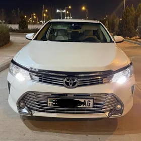 Toyota Camry 2016