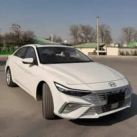 Hyundai Elantra 2025