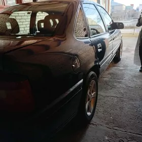 Opel Vectra 1994