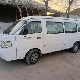 Kia Bongo 2004