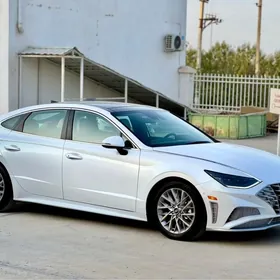 Hyundai Sonata 2021