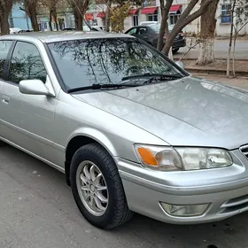Toyota Camry 2000