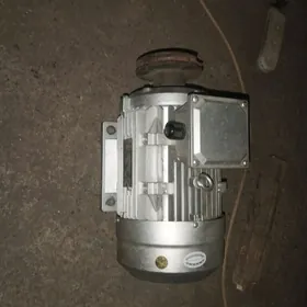 2.2 klwat 1500 abarot