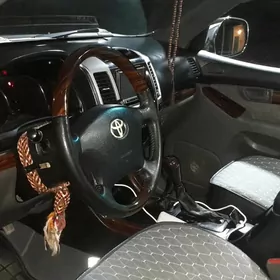 Toyota Land Cruiser Prado 2005