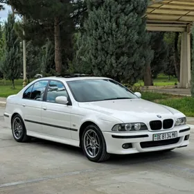 BMW E39 2002
