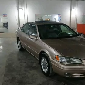 Toyota Camry 1998