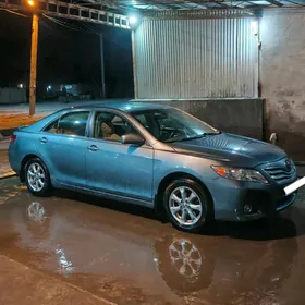 Toyota Camry 2010