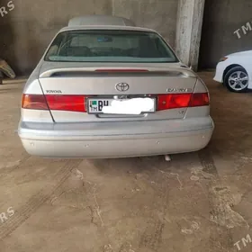 Toyota Camry 2001