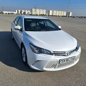 Toyota Camry 2017