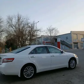 Toyota Camry 2010