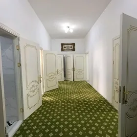 Элитка Аэропорт 1эт 3ком 171м²