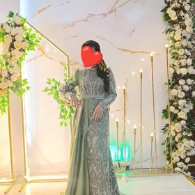 платье вечернее