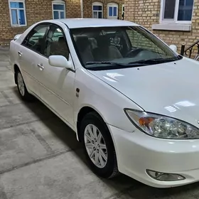 Toyota Camry 2004