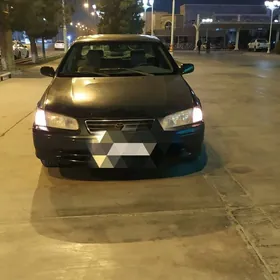 Toyota Camry 1998
