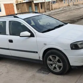Opel Astra 2003