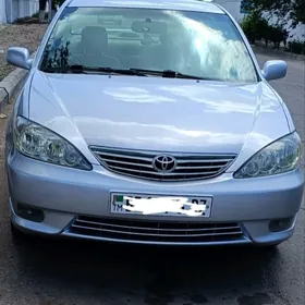 Toyota Camry 2005