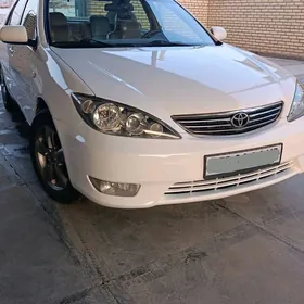 Toyota Camry 2003