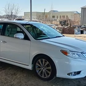 Toyota Avalon 2011