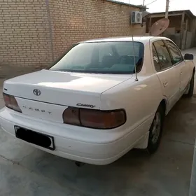 Toyota Camry 1993