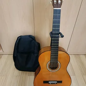 Mbat Gitara, Мбат Гитара