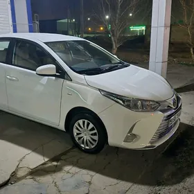 Toyota Yaris 2020