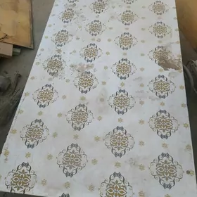 Стол для еды