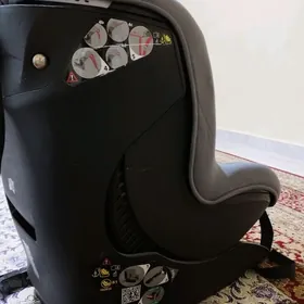 babekler uc masynda otyrdylyan