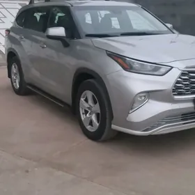 Toyota Highlander 2020