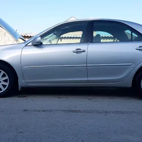 Toyota Camry 2003