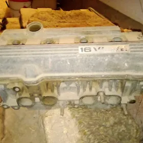 Toyota kemriñ golowkasy 2,2