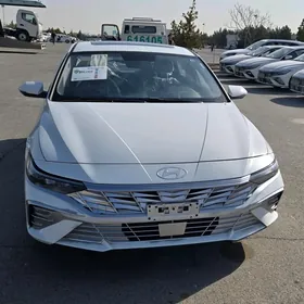 Hyundai Elantra 2026