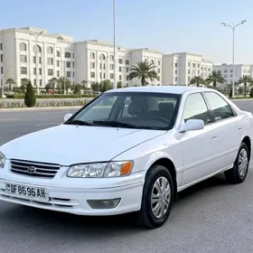 Toyota Camry 2000
