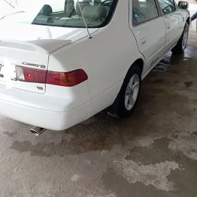 Toyota Camry 1999