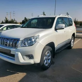 Toyota Land Cruiser Prado 2012