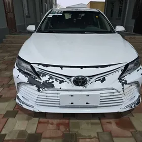 Toyota Camry 2022