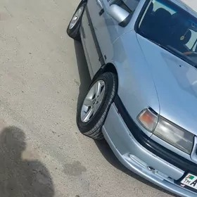 Opel Vectra 1992