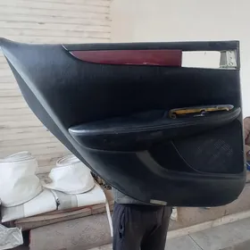 Lexus es gapy obsiwkalary