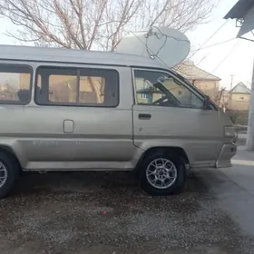 Toyota Town Ace 1989