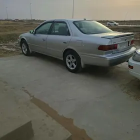 Toyota Camry 1997