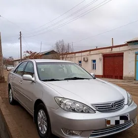 Toyota Camry 2005