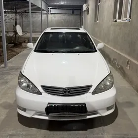 Toyota Camry 2005