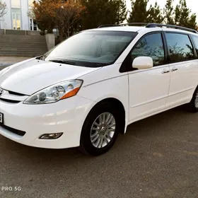 Toyota Sienna 2007
