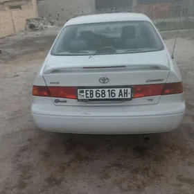 Toyota Camry 1998